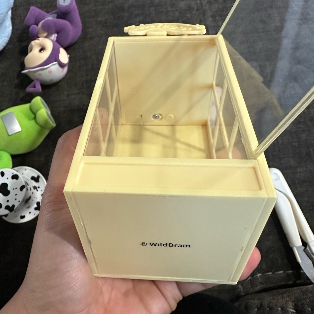 MINISO- Lady Loo-Loo x Teletubbies - Picture 7 of 9